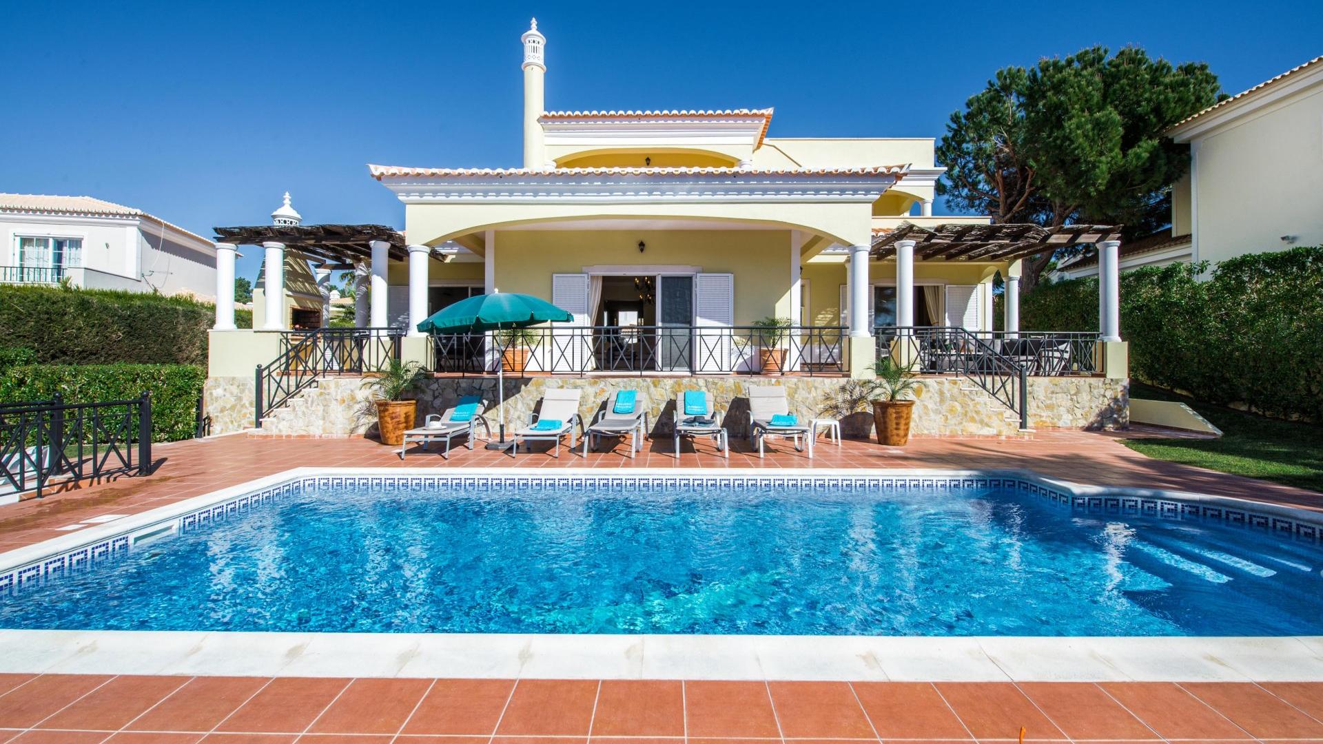 Villa dos Sonhos - Varandas do Lago, Quinta do Lago, Algarve - Villa_dos_Sonhos_2.jpg