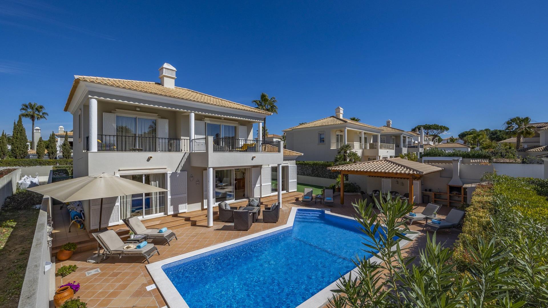 Casa Julima - Varandas do Lago, Quinta do Lago, Algarve - Casa_Julima_Exterior_1.jpg