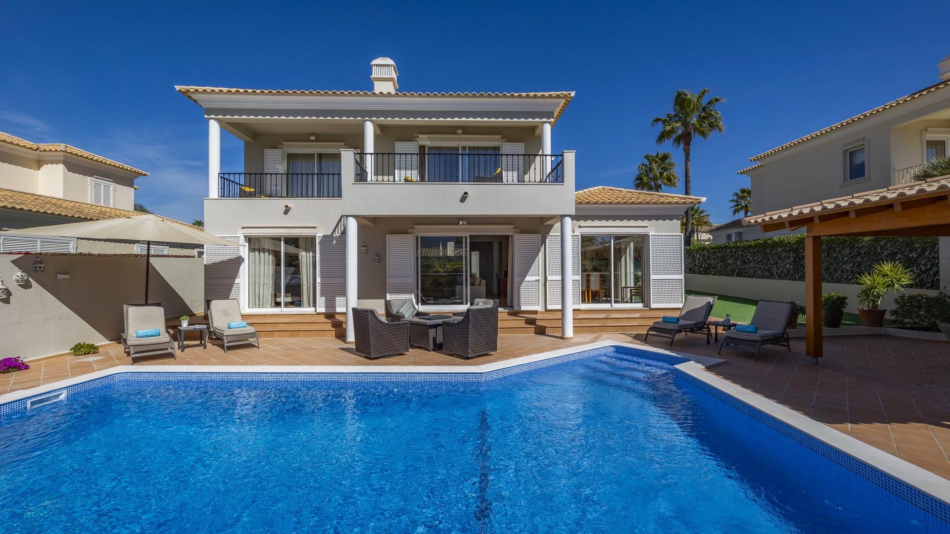 Casa Julima - Varandas do Lago, Quinta do Lago, Algarve - Casa_Julima_Exterior_3.jpg