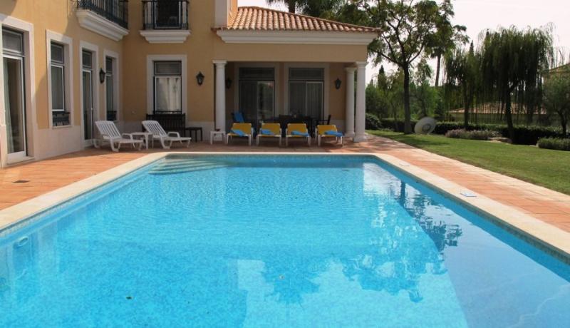 Villa Magic