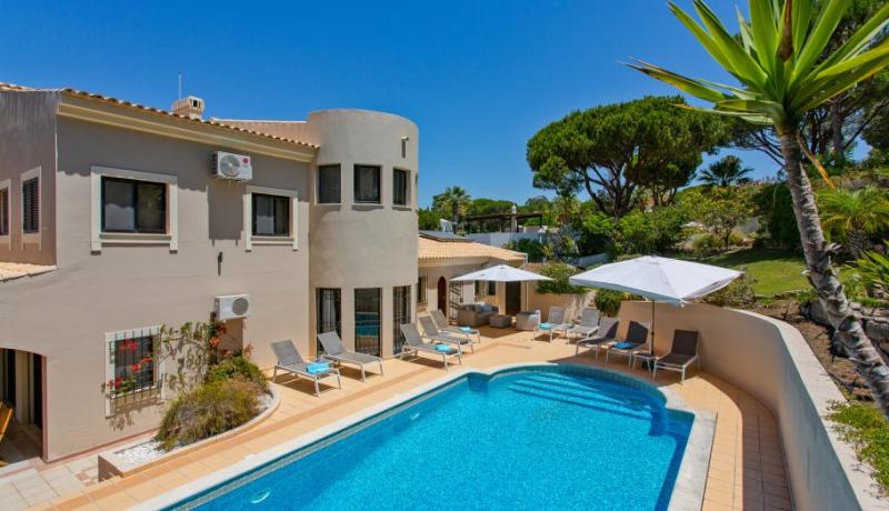 Villa Esplendido