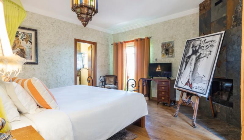 Villa Mystique