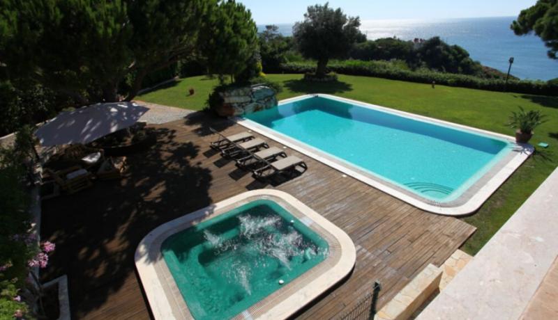 Villa Mystique