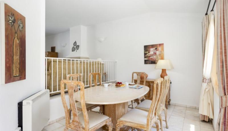 Casa Breeze