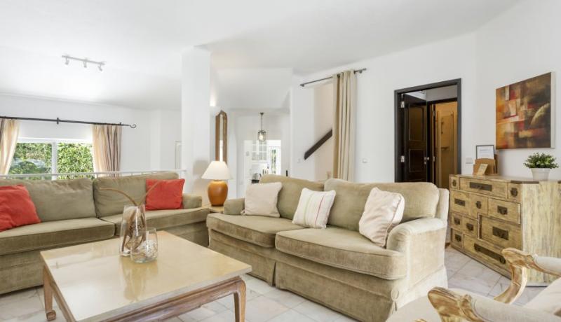 Casa Breeze