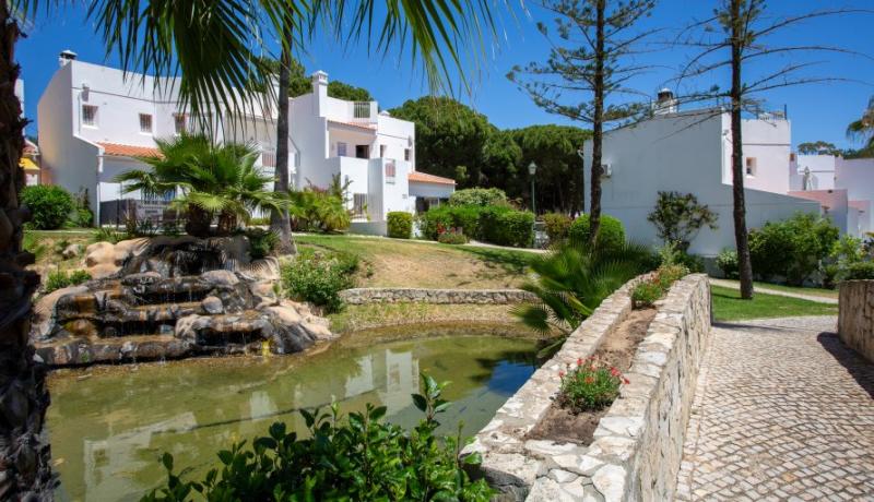 Casa Breeze