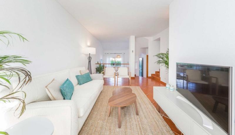 Casa Camellia