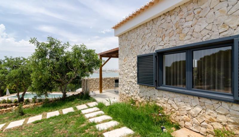 Villa Honeycomb
