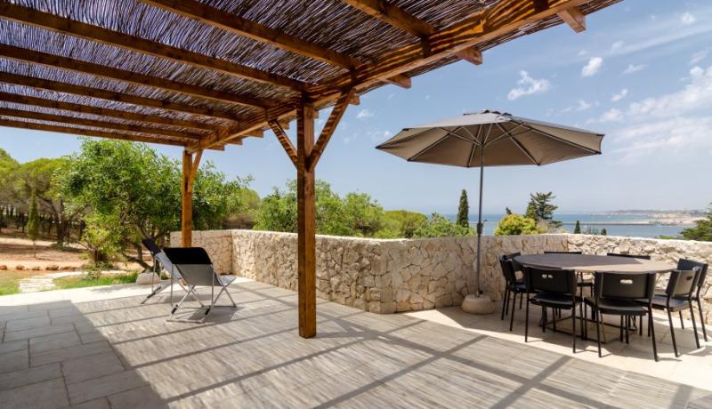 Villa Honeycomb