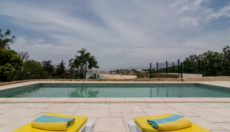 Villa Honeycomb