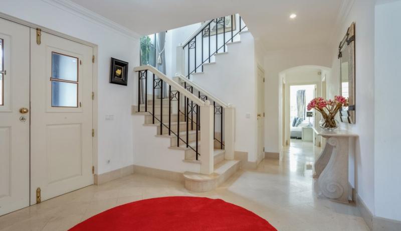 Villa Seis