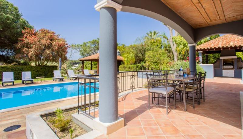 Villa Seis
