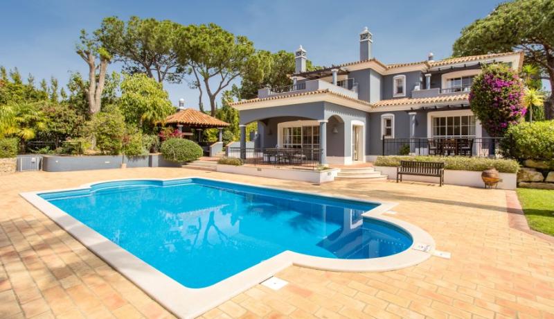 Villa Seis