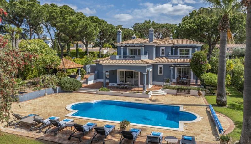 Villa Seis