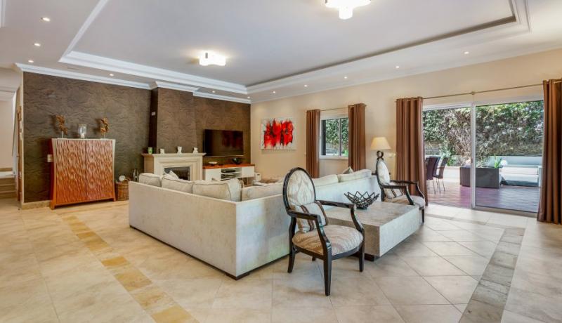 Villa Cyan