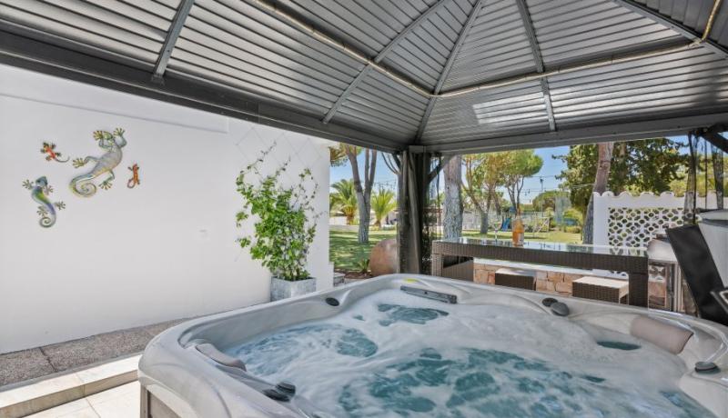 Villa Solaris