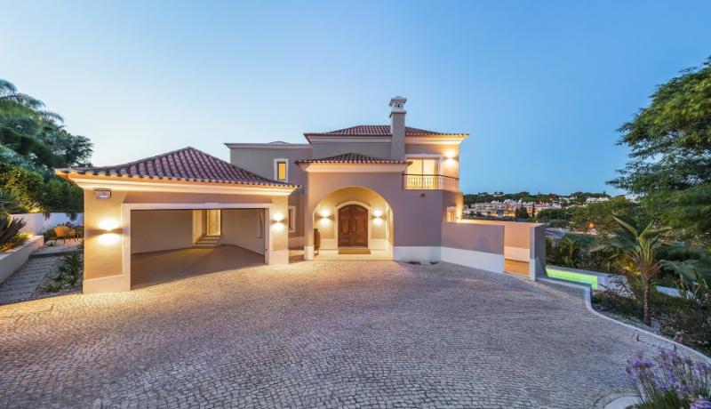 Villa Kavya
