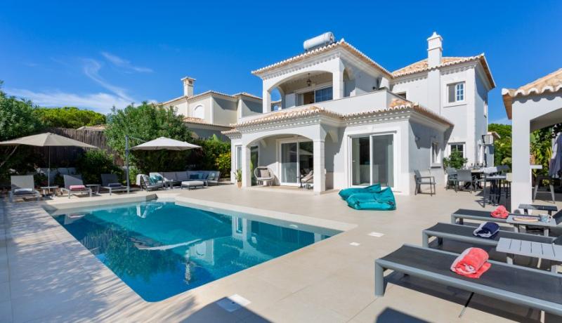 Villa Cara