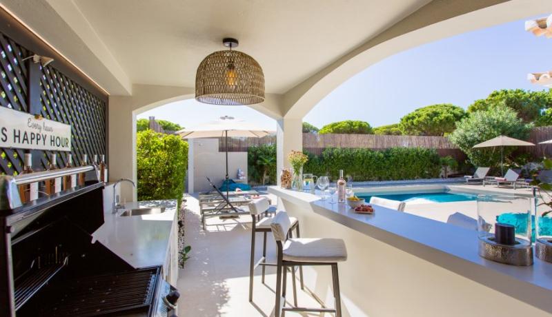 Villa Cara