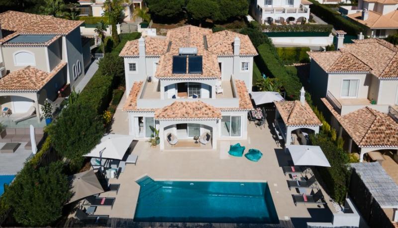 Villa Cara