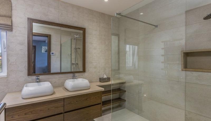 Apartment Aria