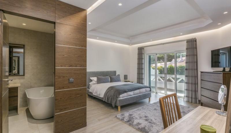Apartment Aria