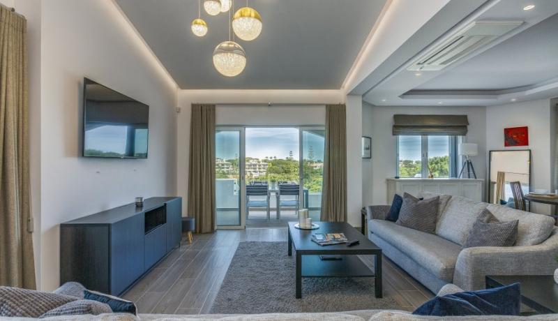 Apartment Aria