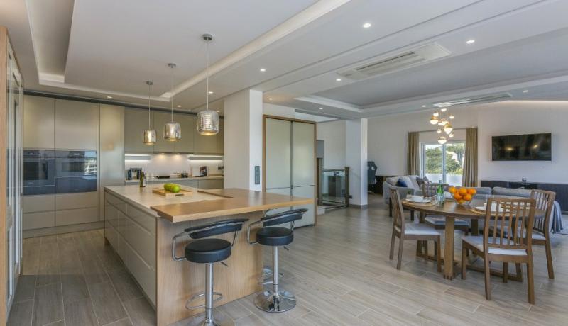 Apartment Aria
