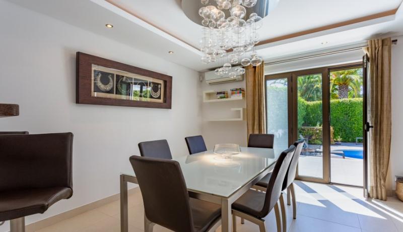 Villa Blue Star
