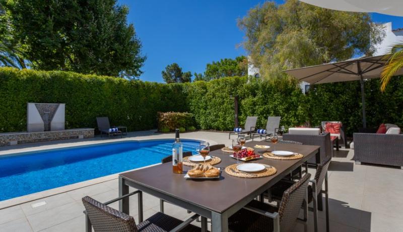 Villa Blue Star