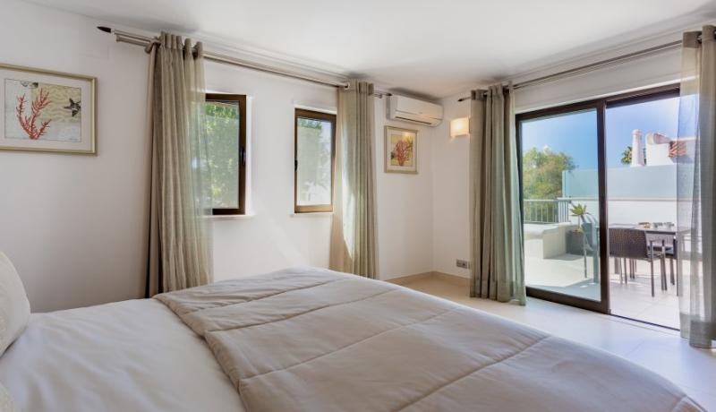Villa Blue Star