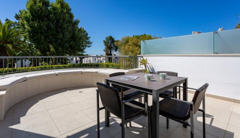 Villa Blue Star
