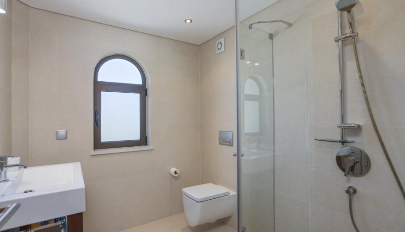 Villa Blue Star