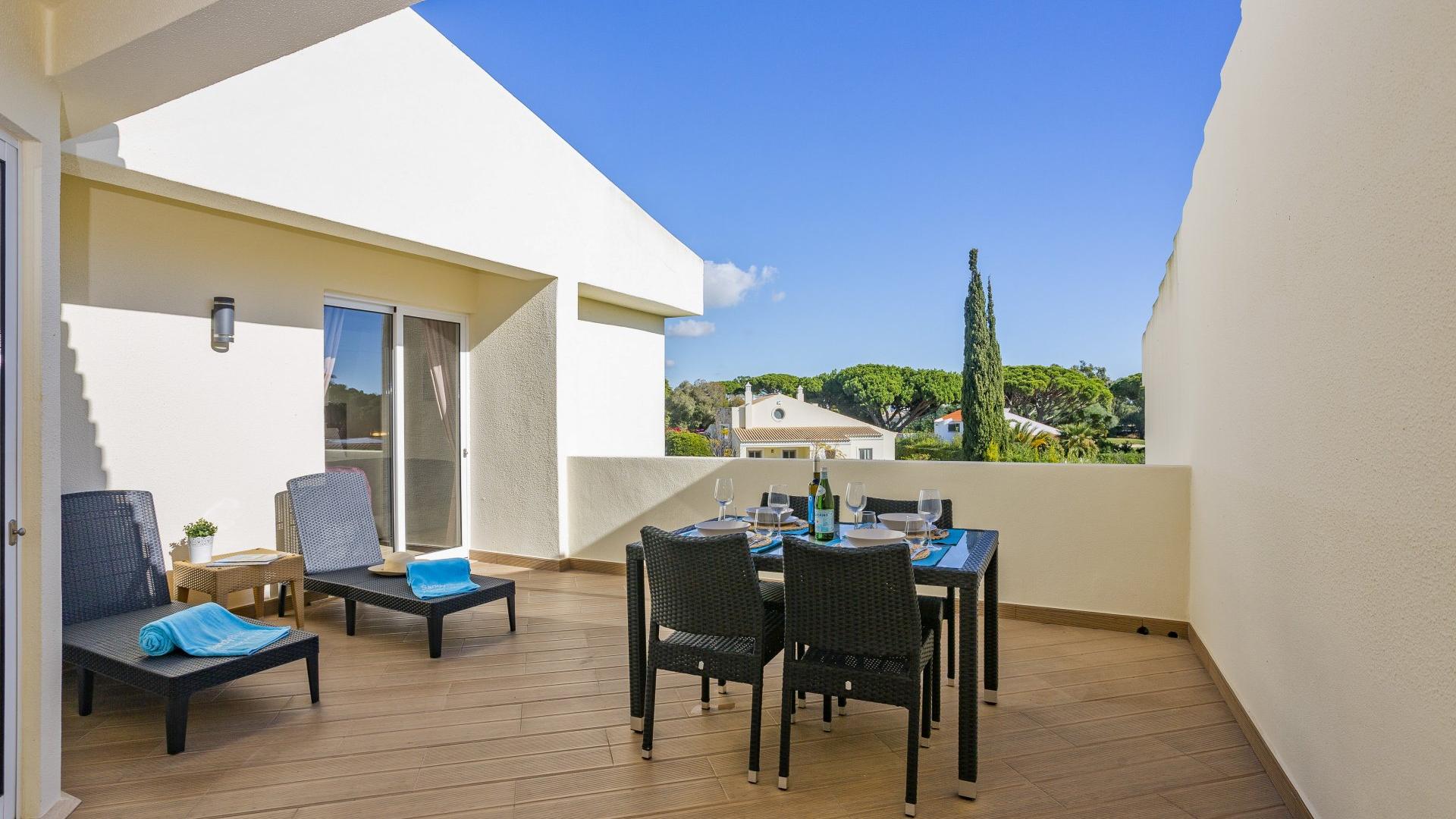 Apartmento Begonia - Jardins do Golfe, Vale do Lobo, Algarve - Apartment_Begonia_Outdoors_3.jpg