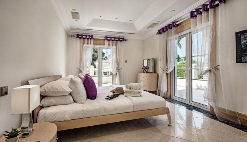 Villa Rockstar