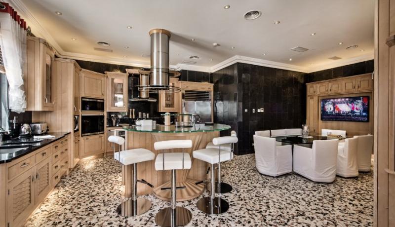 Villa Rockstar