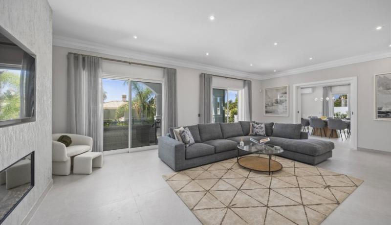 Villa Crystal