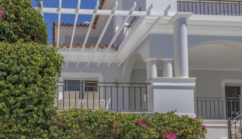 Villa Crystal