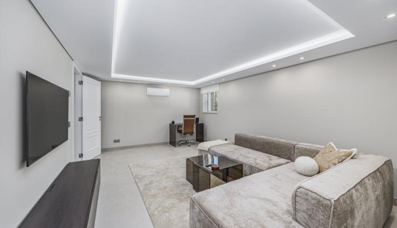 Villa Crystal