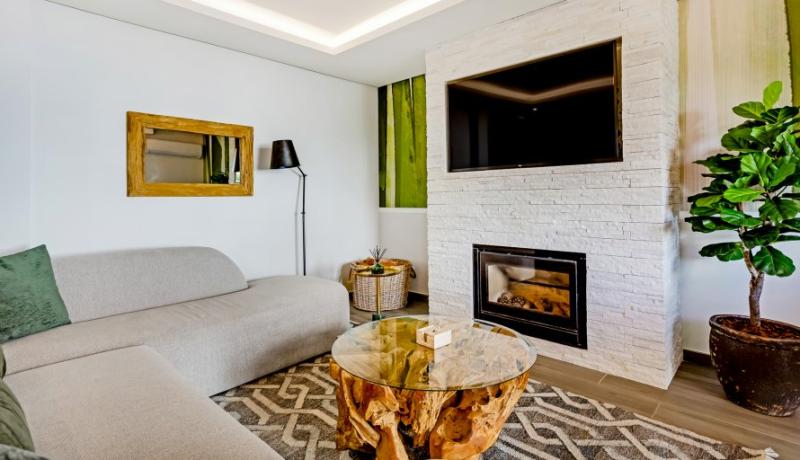 Casa Emerald