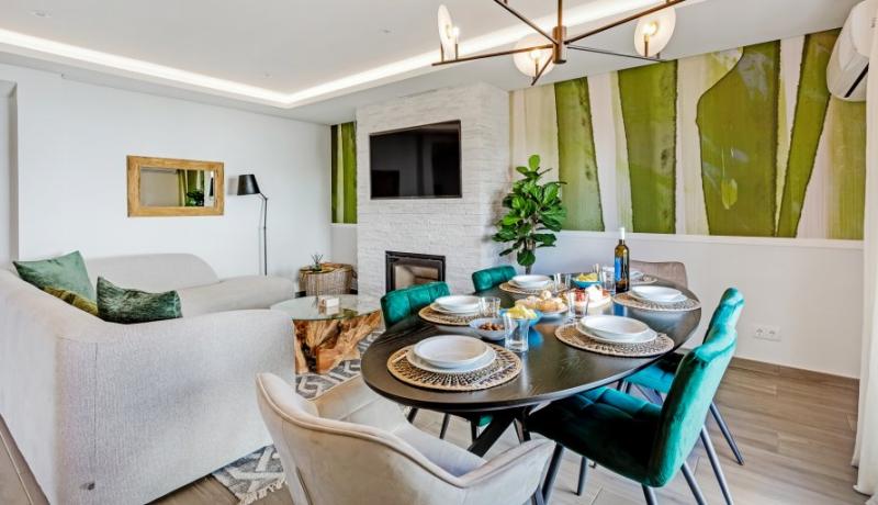 Casa Emerald