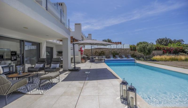 Villa Alegre