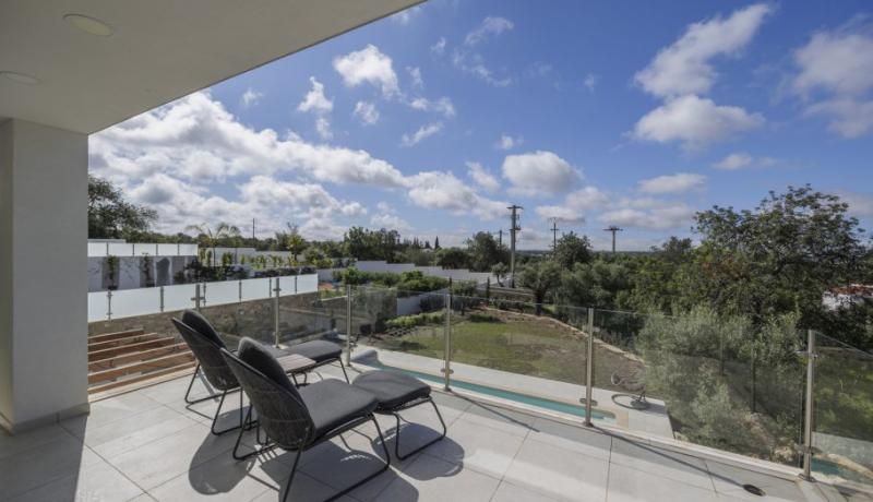 Villa Alegre
