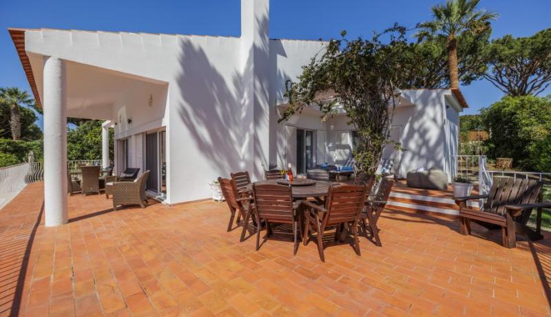 Villa Mira