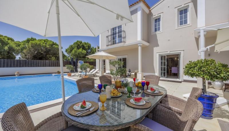 Villa Idego