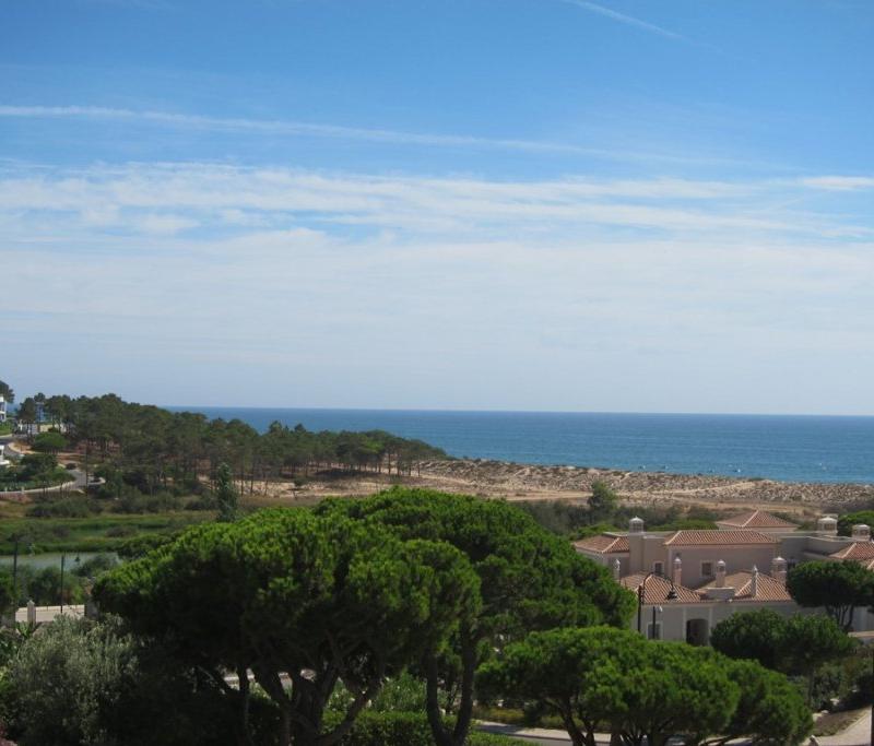 Exploring Dunas Douradas 