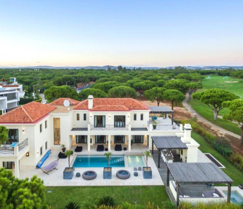 New SandyBlue Villas to tempt you to the Algarve!