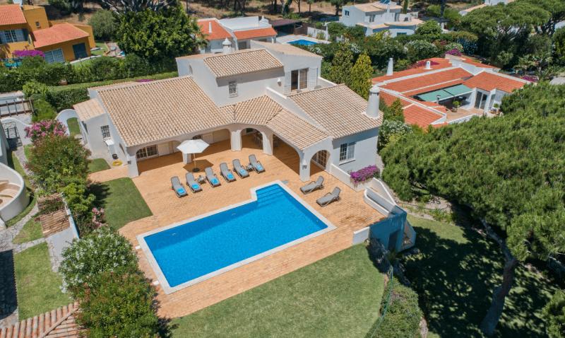 Late summer in the Algarve – it's not too late to holiday in 2020! 