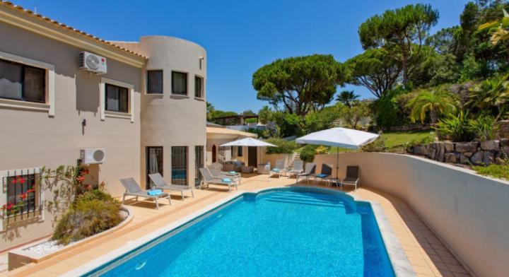 Tips for safe private villa rental in the Algarve 