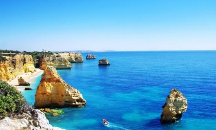 Portugal travel news: the Algarve chooses to remain positive! 